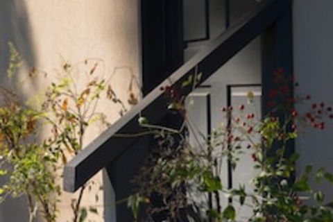 Riesling Country Cottages - Whitsundays Accommodation 1
