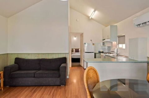 Discovery Parks â€“ Lake Hume, Victoria - Whitsundays Accommodation 6