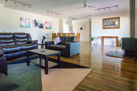 Radiance On Lyra - Whitsundays Accommodation 4