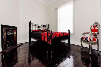 REdTRO House South Yarra - Whitsundays Accommodation 4