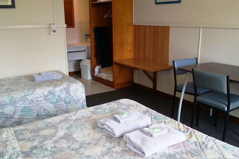 Terang Motor Inn - Whitsundays Accommodation 4