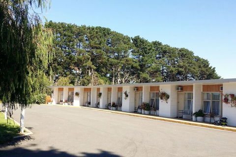 Terang Motor Inn - Whitsundays Accommodation 1