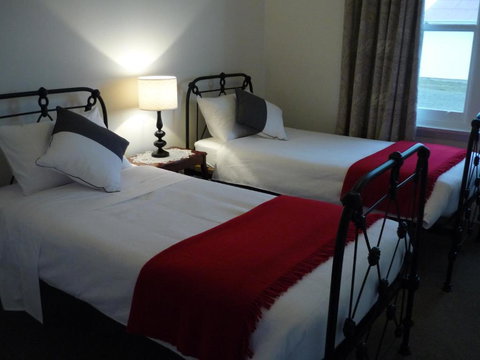 Little Sunnyside Accommodation - Whitsundays Accommodation 6