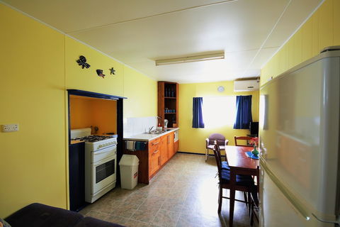 Baudin Beach Apartments - Whitsundays Accommodation 6