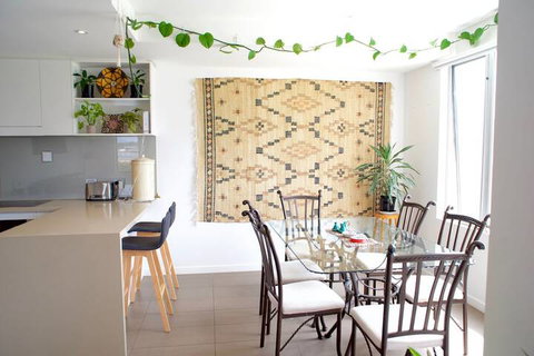 Rejuvenate At San Remo - Rejuvenate Stays - Whitsundays Accommodation 3