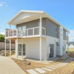 Boomer Beach Retreat Pet Friendly WiFi - Whitsundays Accommodation 0