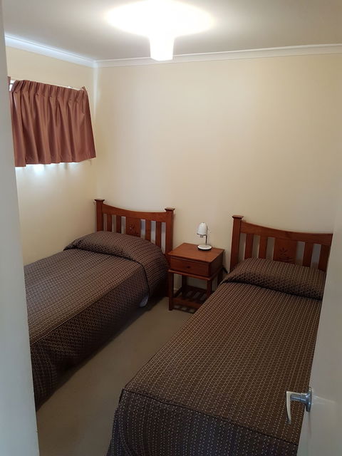 Wallaroo Holiday Park - Whitsundays Accommodation 4
