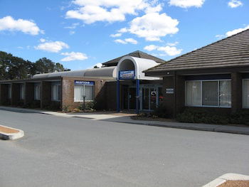 Yowani Country Club - Whitsundays Accommodation 2