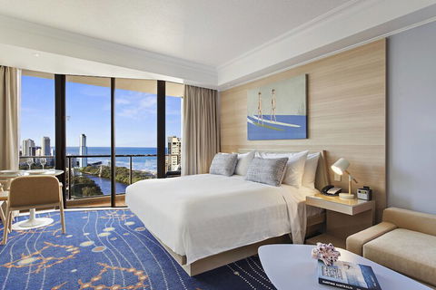 Marriott Vacation Club At Surfers Paradise - Whitsundays Accommodation 5
