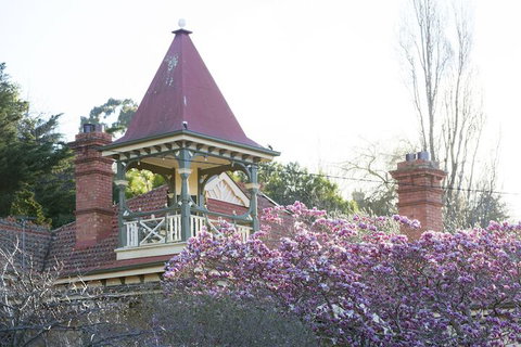 Turret House - Whitsundays Accommodation 1