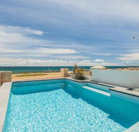 Cottesloe Beach House I - Whitsundays Accommodation