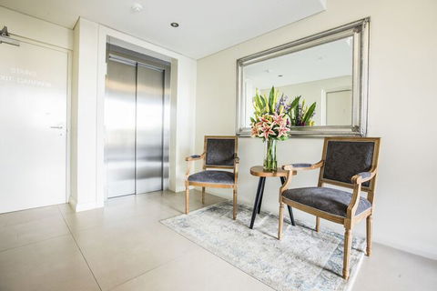 Zappeion Apartments - Whitsundays Accommodation 2