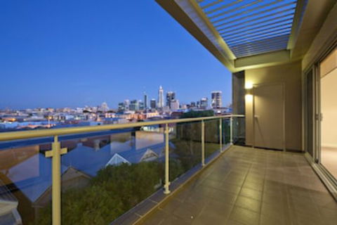 Zappeion Apartments - Whitsundays Accommodation 0