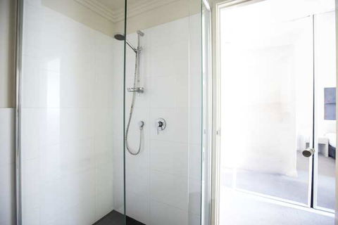 Zappeion Apartments - Whitsundays Accommodation 7