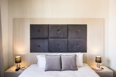 Zappeion Apartments - Whitsundays Accommodation 4