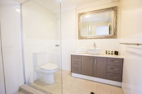 Zappeion Apartments - Whitsundays Accommodation 5