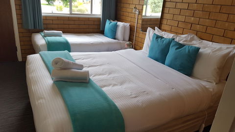 Sea Lake Motel - Whitsundays Accommodation 6