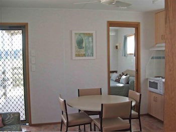 Fossickers Tourist Park - Whitsundays Accommodation 2