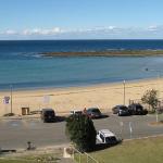 Toowoon Beach View 3br Villa 4 Just Steps To Beach With Views - Whitsundays Accommodation 0
