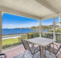 Tuscan Waterfront 1/213 Soldiers Point Road - Whitsundays Accommodation