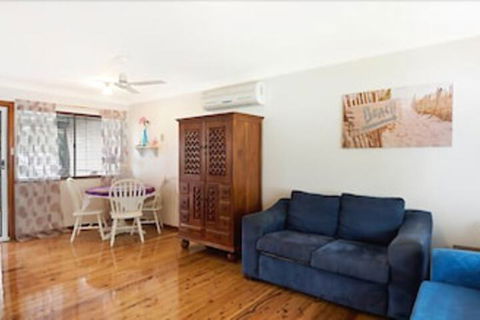 Budgewoi Cottage - Whitsundays Accommodation 5