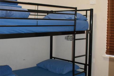 Outback Oasis Caravan Park - Whitsundays Accommodation 6