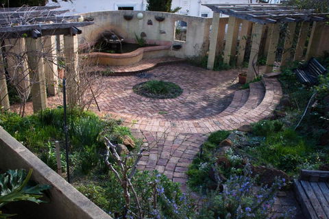 Lottis House - Whitsundays Accommodation 3