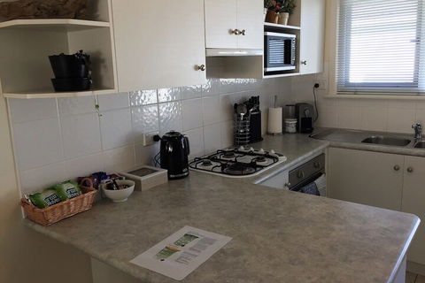 Applecross Village Apartment - Whitsundays Accommodation 2