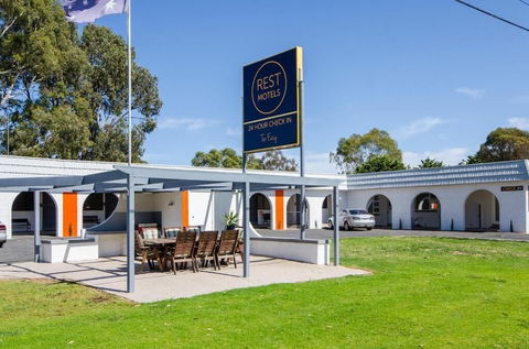 Rest Motels Naracoorte - Whitsundays Accommodation 6