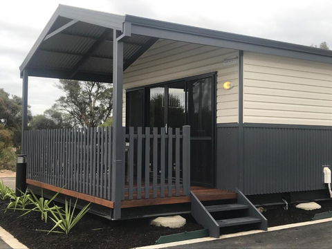 Riverside Cabin Park - Whitsundays Accommodation 4