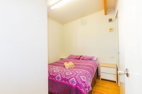 Riverside Cabin Park - Whitsundays Accommodation 1