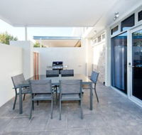 Loxton Courthouse Apartments - Whitsundays Accommodation