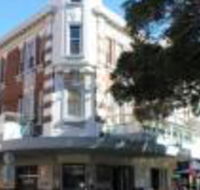 The Crown  Anchor Hotel - Whitsundays Accommodation
