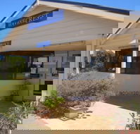 Wavecrest Village  Tourist Park - Whitsundays Accommodation