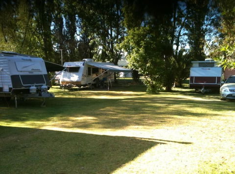 Nagambie Caravan Park & Motel - Whitsundays Accommodation 4