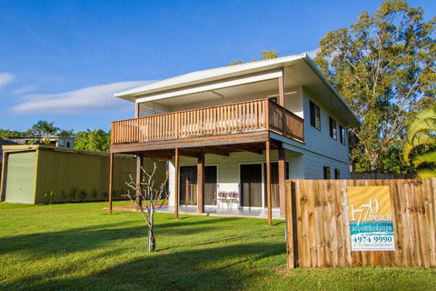 A Lure - Whitsundays Accommodation 6