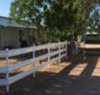 Cottage on Cork Muddy Cottage - Whitsundays Accommodation