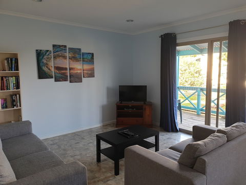 Marion Bay Holiday Villas - Whitsundays Accommodation 2