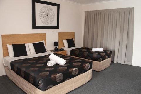 Jackaroo Motel - Whitsundays Accommodation 1