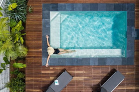 A PERFECT STAY - Bamboo Beach House - Whitsundays Accommodation 0