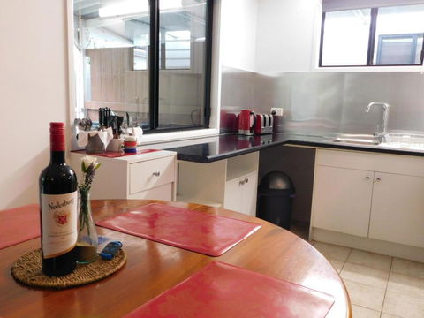 Riverbend Lodge - Whitsundays Accommodation 3
