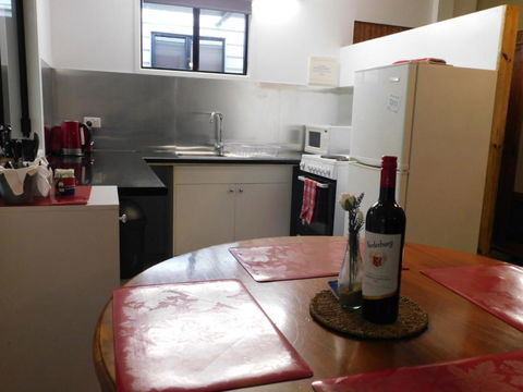 Riverbend Lodge - Whitsundays Accommodation 1