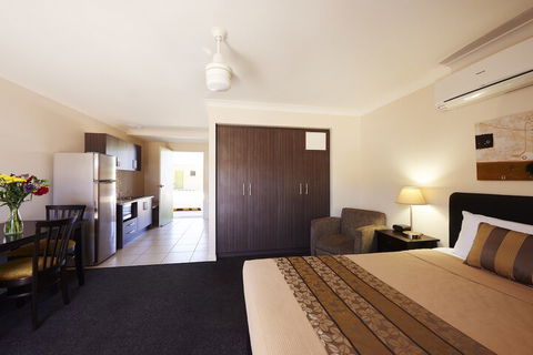 Takalvan Motel - Whitsundays Accommodation 6
