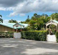 Hilltop Hideaway - Whitsundays Accommodation