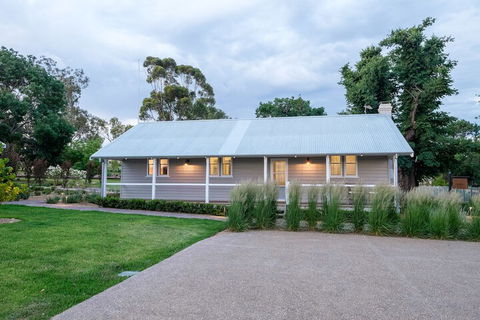 Goonoo Goonoo Station - Whitsundays Accommodation 1