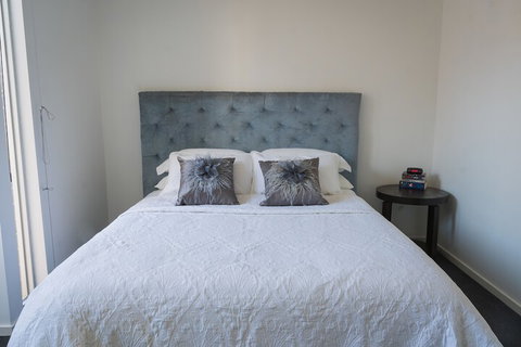 By Concierge - 'Daphne' DESIGNER Abode - Whitsundays Accommodation 7