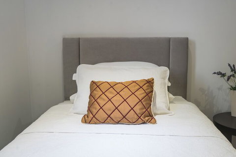 By Concierge - 'Daphne' DESIGNER Abode - Whitsundays Accommodation 6
