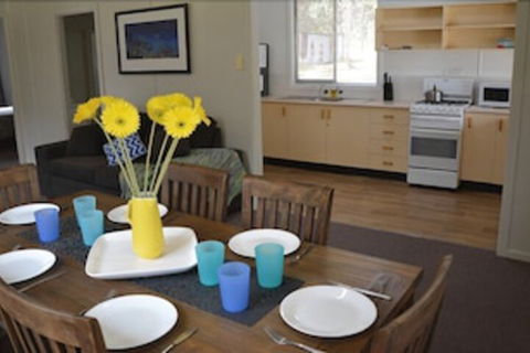 Robinsons Cabin - Whitsundays Accommodation 5