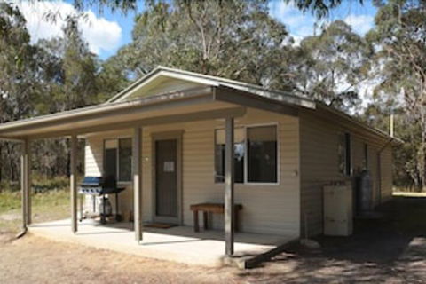 Robinsons Cabin - Whitsundays Accommodation 0