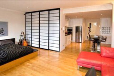 Colin St. Apartment - Whitsundays Accommodation 0